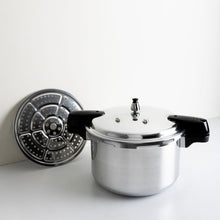 Cargar imagen en el visor de la galería, OLLA EXPRESS DE 11 LT EKCO