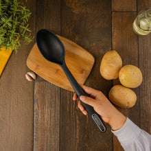 Cargar imagen en el visor de la galería, ESENCIAL CUCHARA LISA VASCONIA