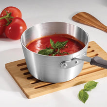 Cargar imagen en el visor de la galería, CACEROLA 2.60 QT PROF 20 CM MGO NEGRO