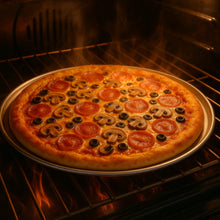 Cargar imagen en el visor de la galería, CHAROLA RED PIZZA BORDE 12" ALUMINIO