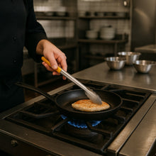 Cargar imagen en el visor de la galería, PINZA USO INDUSTRIAL 16" AMARILLO