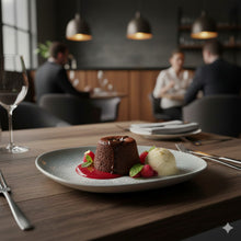 Cargar imagen en el visor de la galería, LUCA OCEAN BLUE PLATO TRINCHE 24 CM