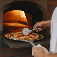 Cargar imagen en el visor de la galería, MGO CORTA PIZZA LUJO
