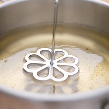 Cargar imagen en el visor de la galería, SET MOLDES ROSETON P/BUÑUELOS