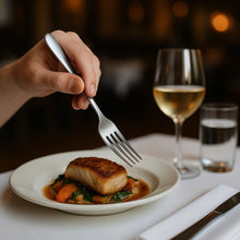 Cargar imagen en el visor de la galería, TENEDOR DE MESA MARTIN 12 PZ