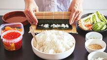 Cargar imagen en el visor de la galería, TAPETE SUSHI PLANO 9 1/2&quot; X 9 1/2&quot;
