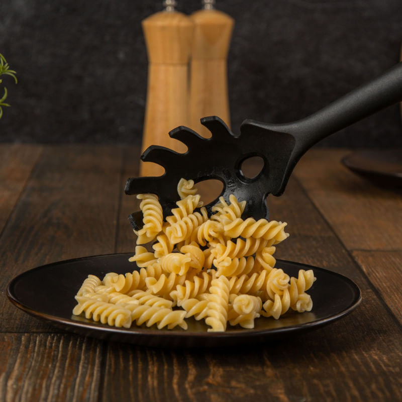 ESENCIAL SERVIDOR DE PASTA