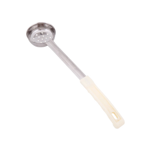 Cargar imagen en el visor de la galería, CUCHARA P/SERVIR 3 OZ PERFO MARFIL
