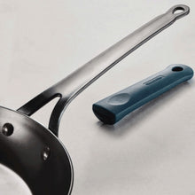 Cargar imagen en el visor de la galería, WOK DE HIERRO 30 CM PROFESIONAL
