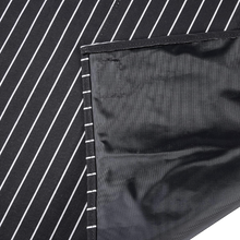 Cargar imagen en el visor de la galería, MEDIO MANDIL BASICO NEGRO RAYAS
