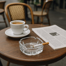 Cargar imagen en el visor de la galería, CENICERO KARINA LAV 70 ML
