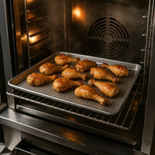 Cargar imagen en el visor de la galería, CHAROLA PERFO 18x13 ALUMINIO
