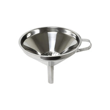 Cargar imagen en el visor de la galería, EMBUDO C/COLADOR REMOVIBLE 4&quot; AC INOX
