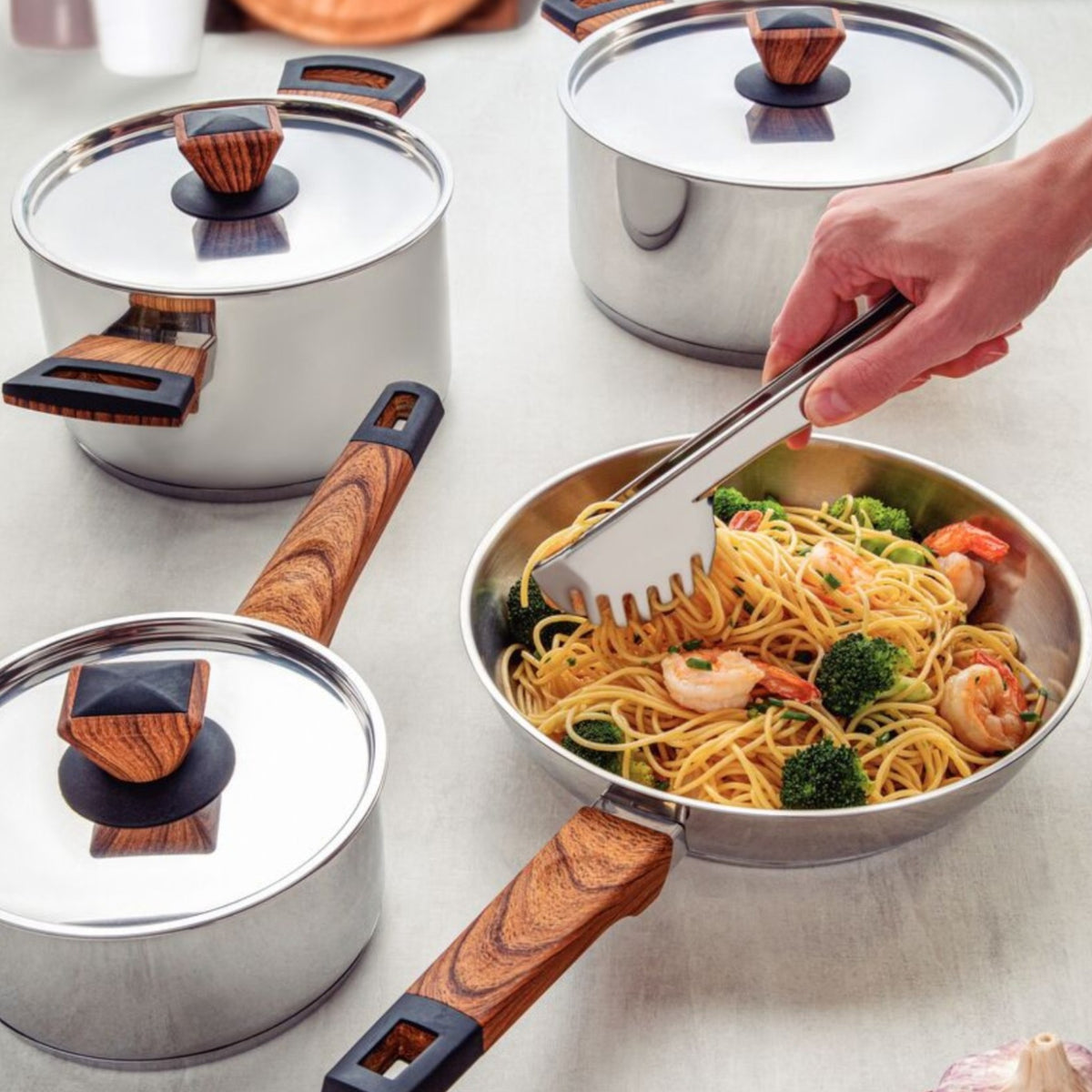 PINZA PARA PASTA TRAMONTINA