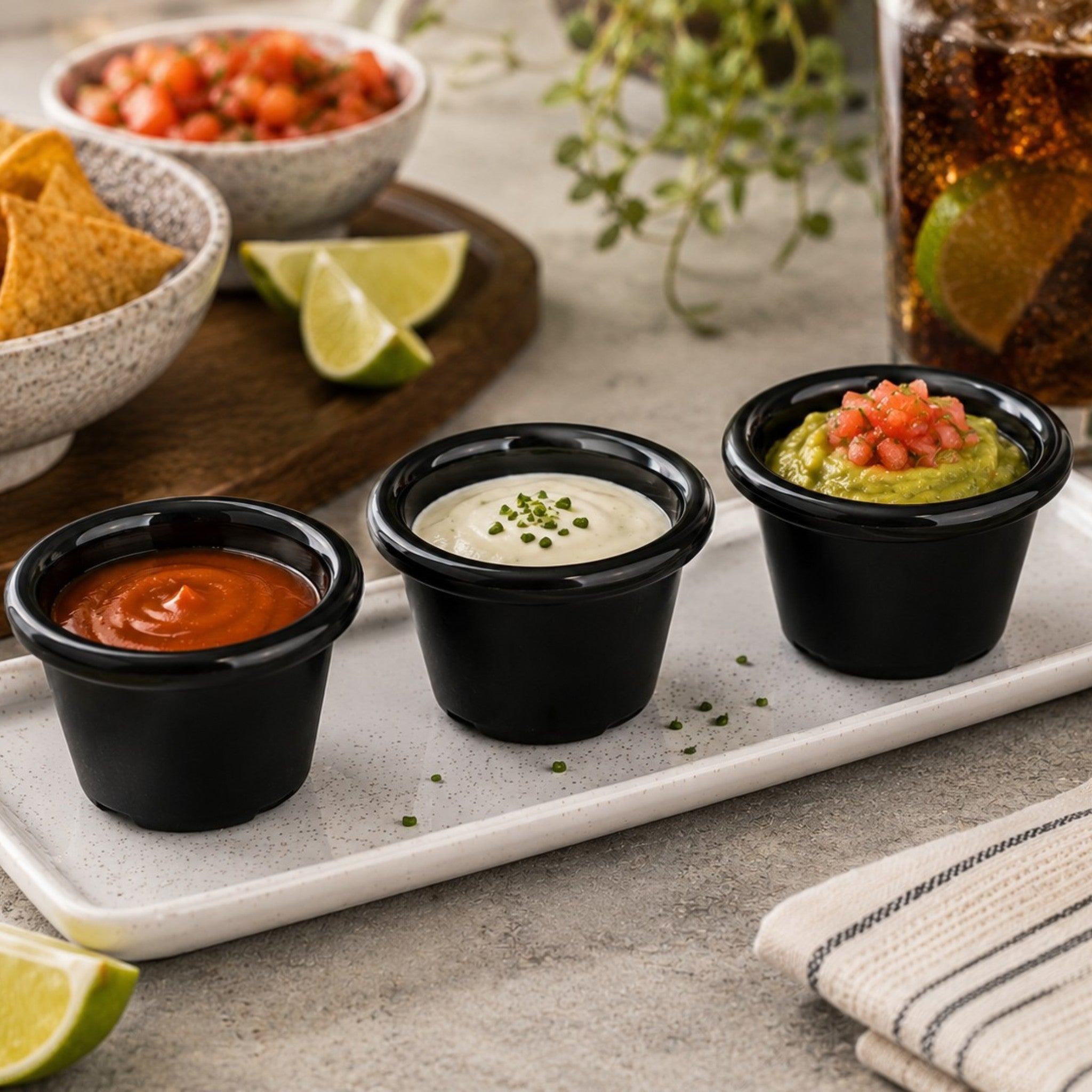 RAMEKIN MELAMINA 1.5 OZ NEGRO (ALTO)