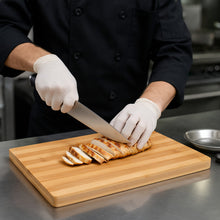 Cargar imagen en el visor de la galería, TABLA BAMBU 34x24x1.7 CM P/PICAR
