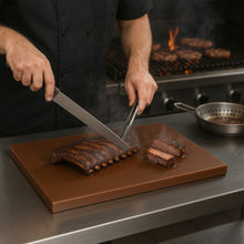 Cargar imagen en el visor de la galería, TABLA PARA PICAR 45x30x1.8 CM CAFE
