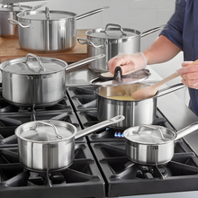 Cargar imagen en el visor de la galería, OLLA SALSERA C/TAPA  AC INOX
