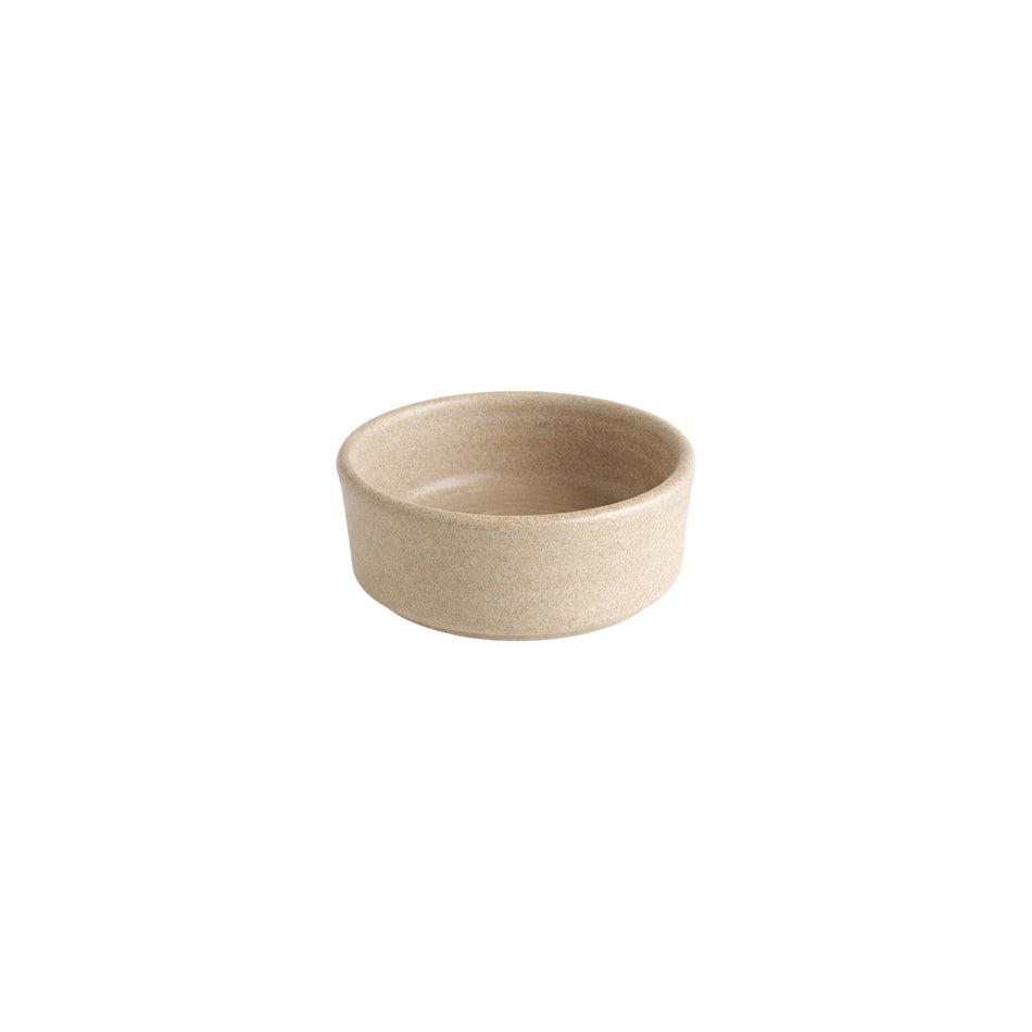 Tazón apilable Mirage Ripple 6 cm 35 ml (1.2 oz) vista lateral en esmalte beige sobre fondo blanco