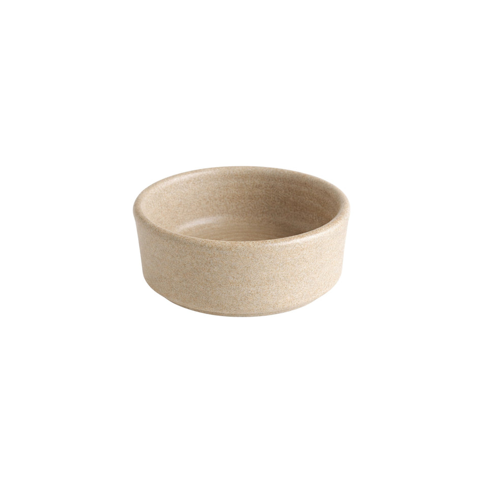 Tazón apilable Mirage Ripple 8 cm 70 ml (2.4 oz) vista lateral en esmalte beige sobre fondo blanco